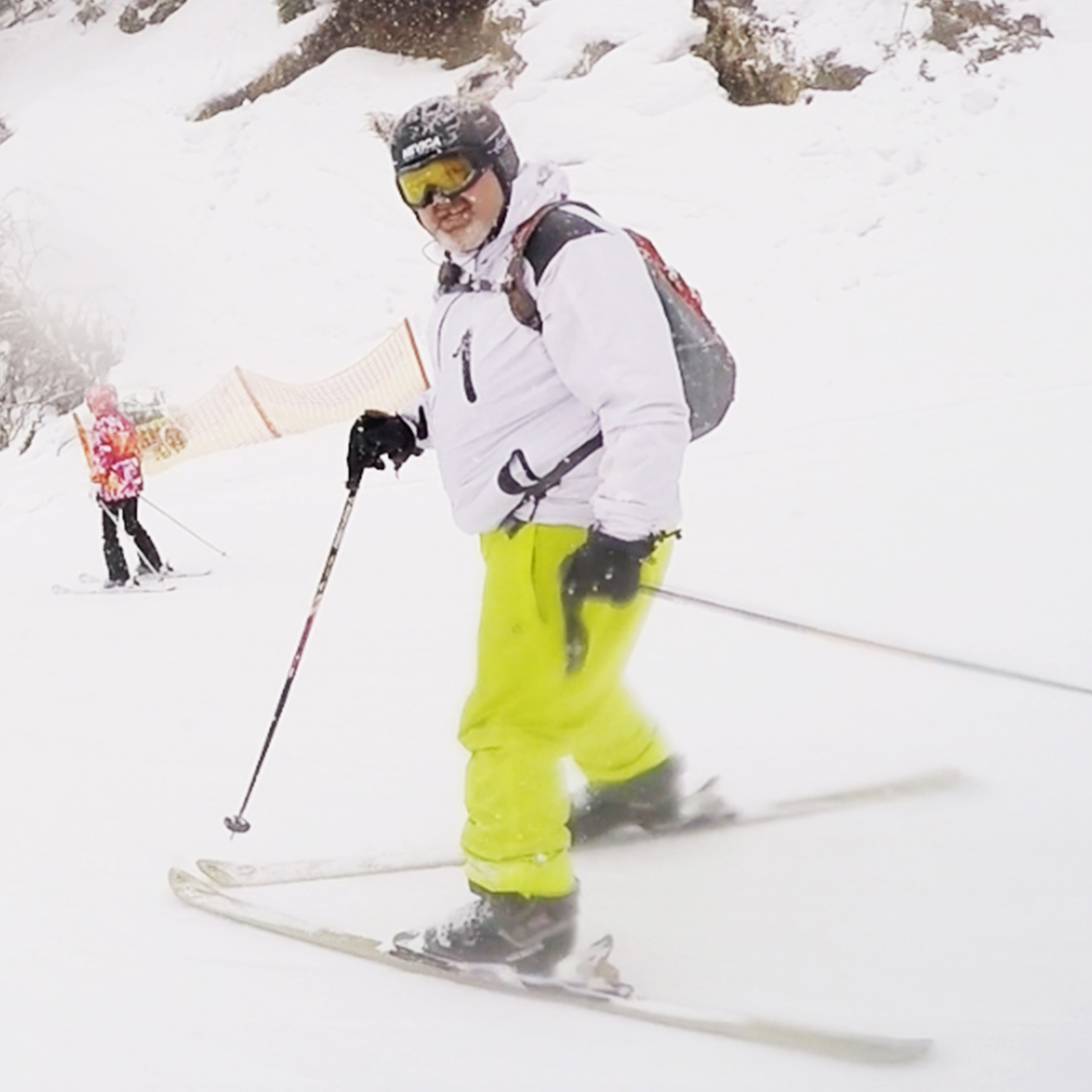 Teacher skiing with PGL
